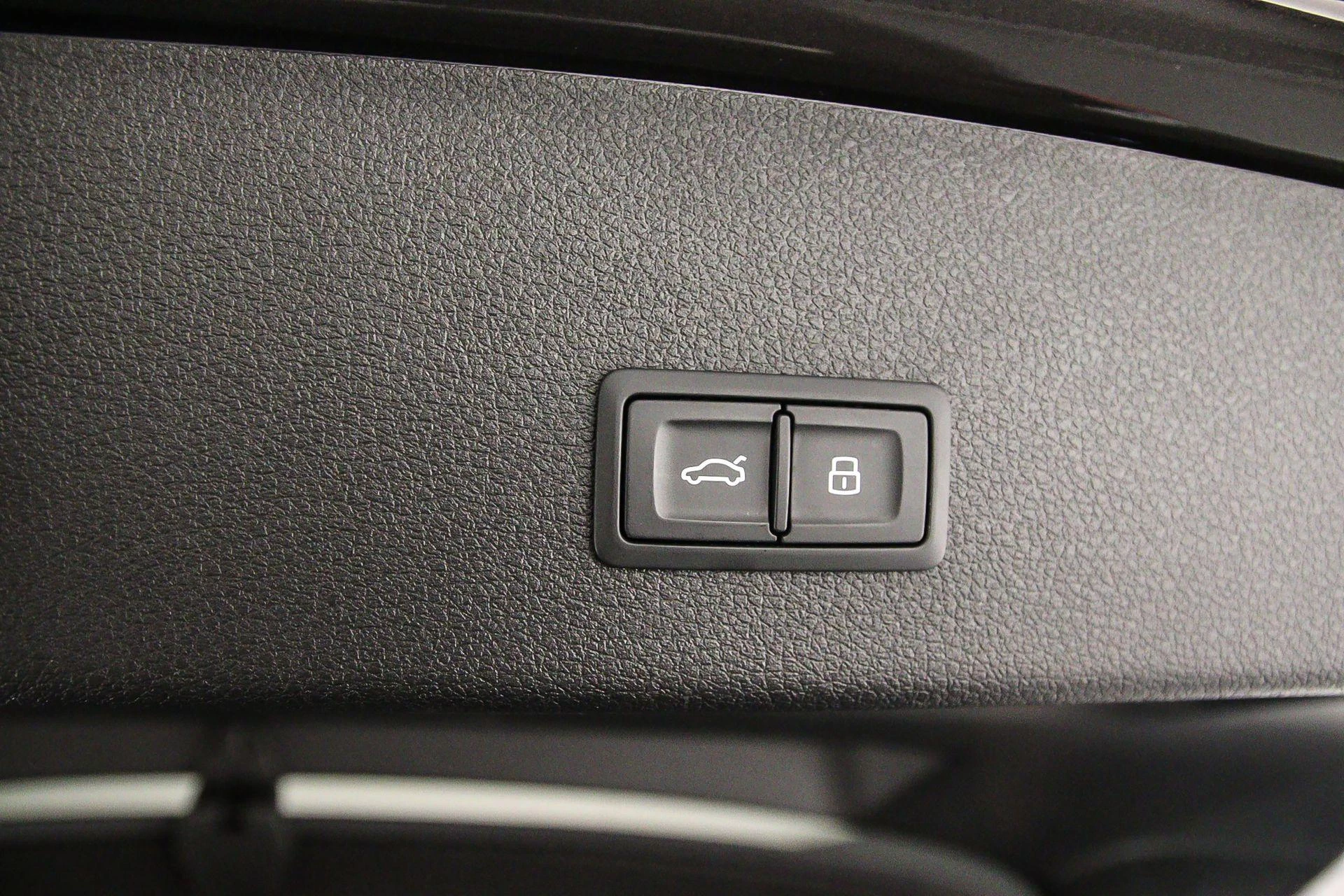 Hoofdafbeelding Audi Q8 e-tron
