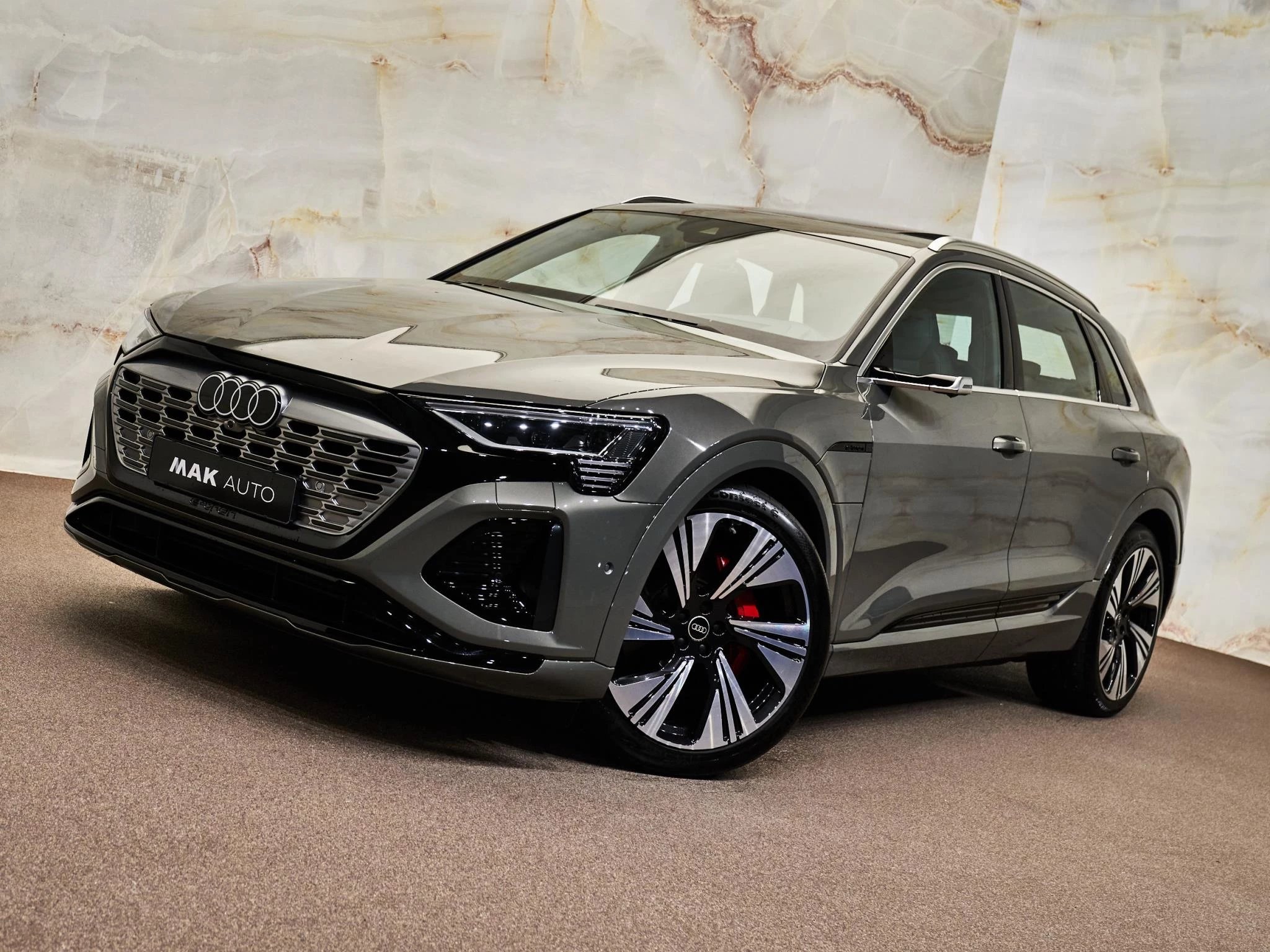 Hoofdafbeelding Audi Q8 e-tron