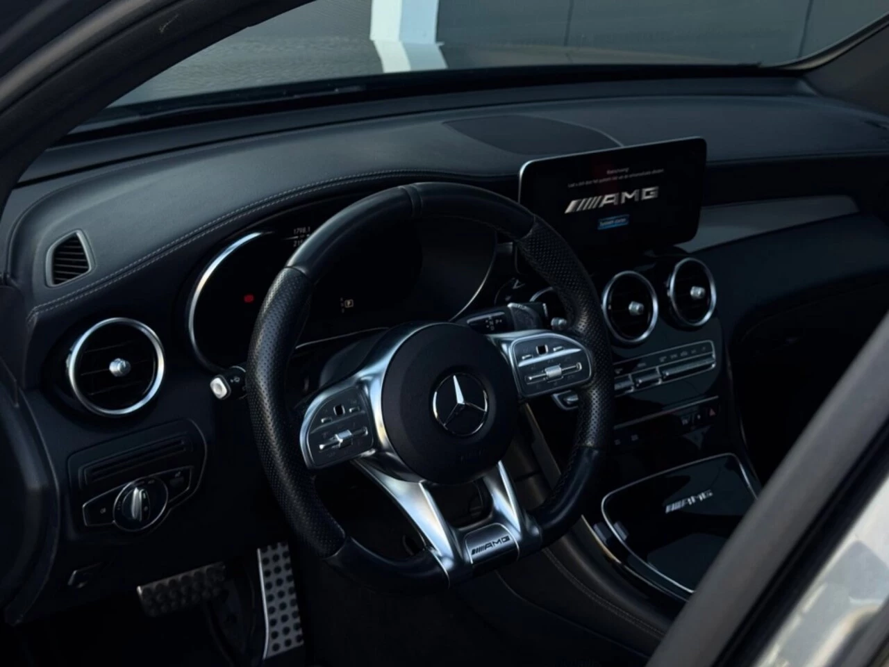 Hoofdafbeelding Mercedes-Benz GLC