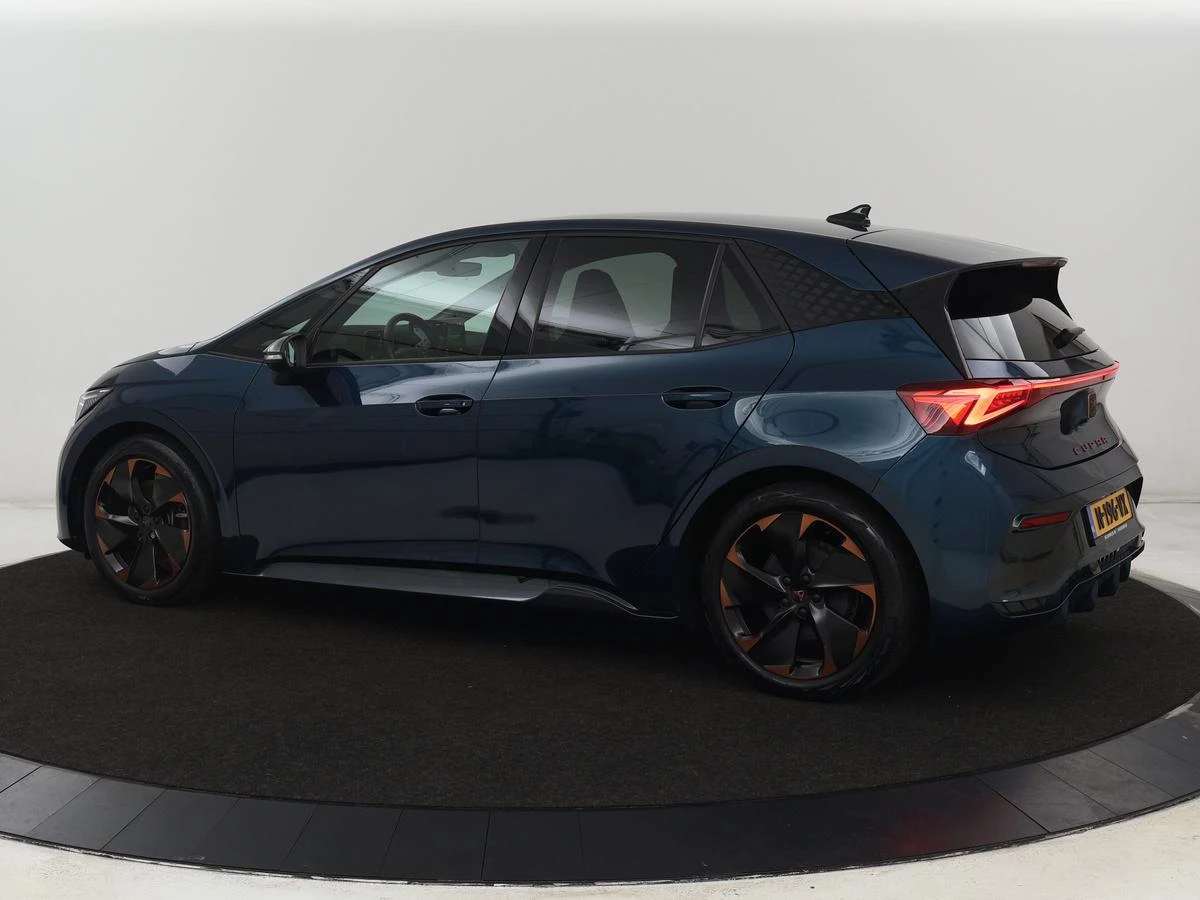 Hoofdafbeelding CUPRA Born