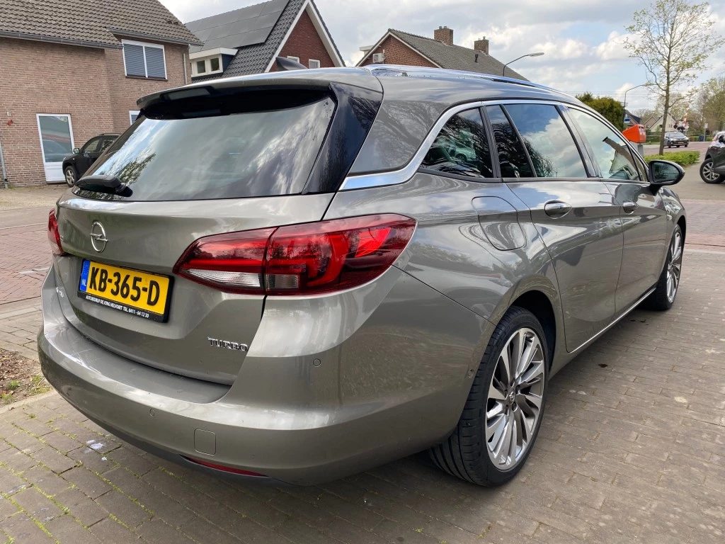 Hoofdafbeelding Opel Astra