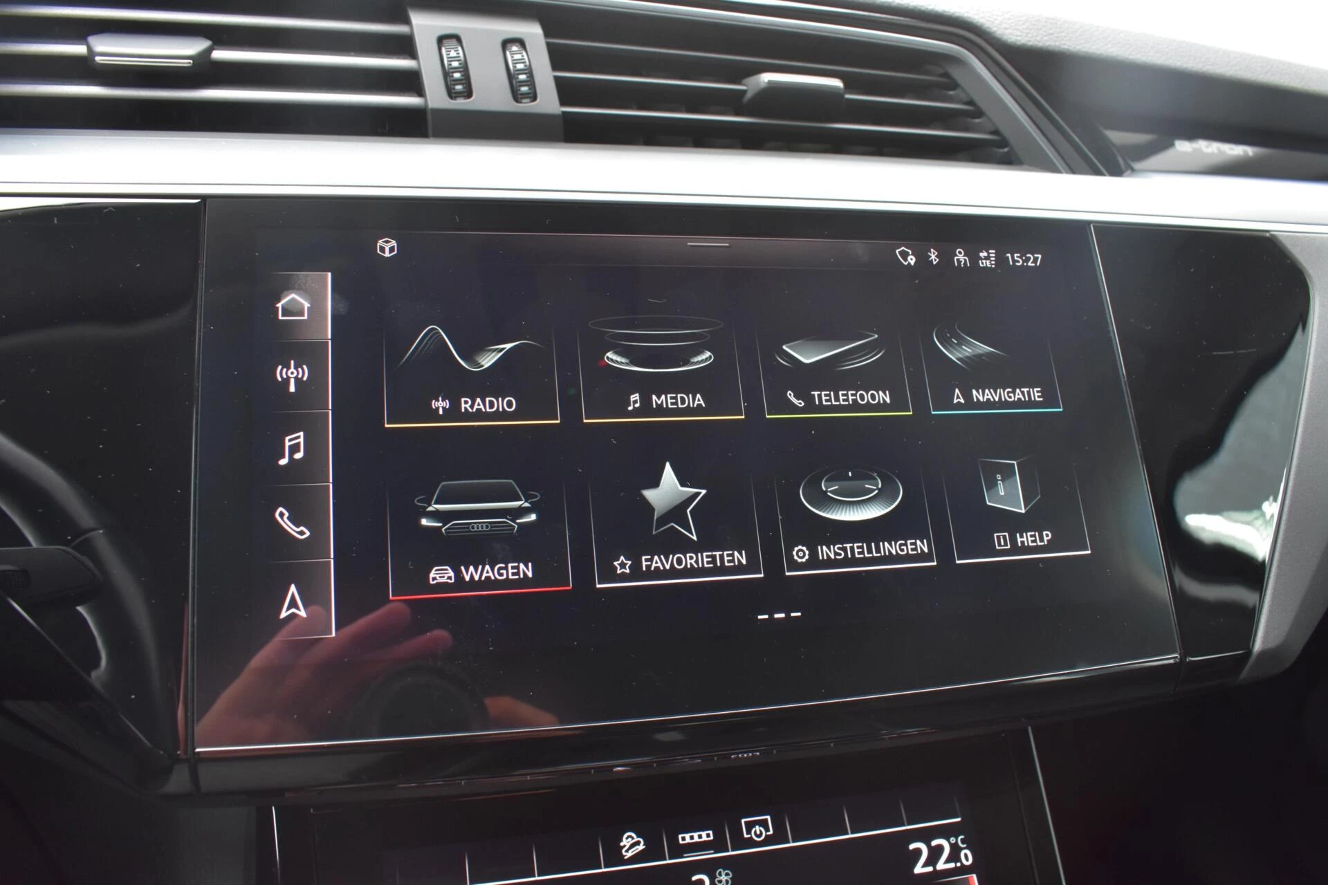 Hoofdafbeelding Audi e-tron