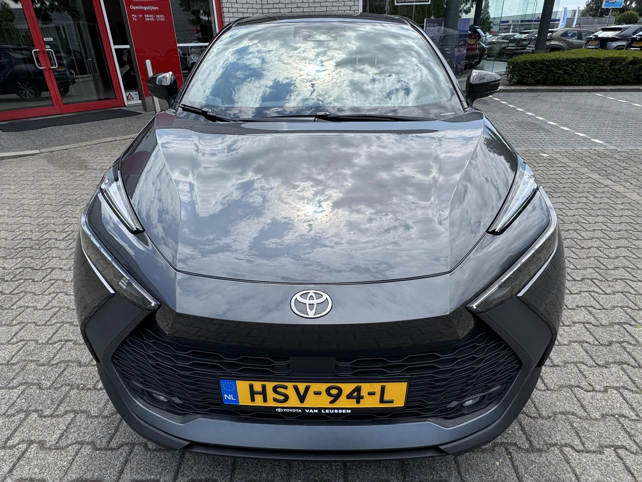 Hoofdafbeelding Toyota C-HR