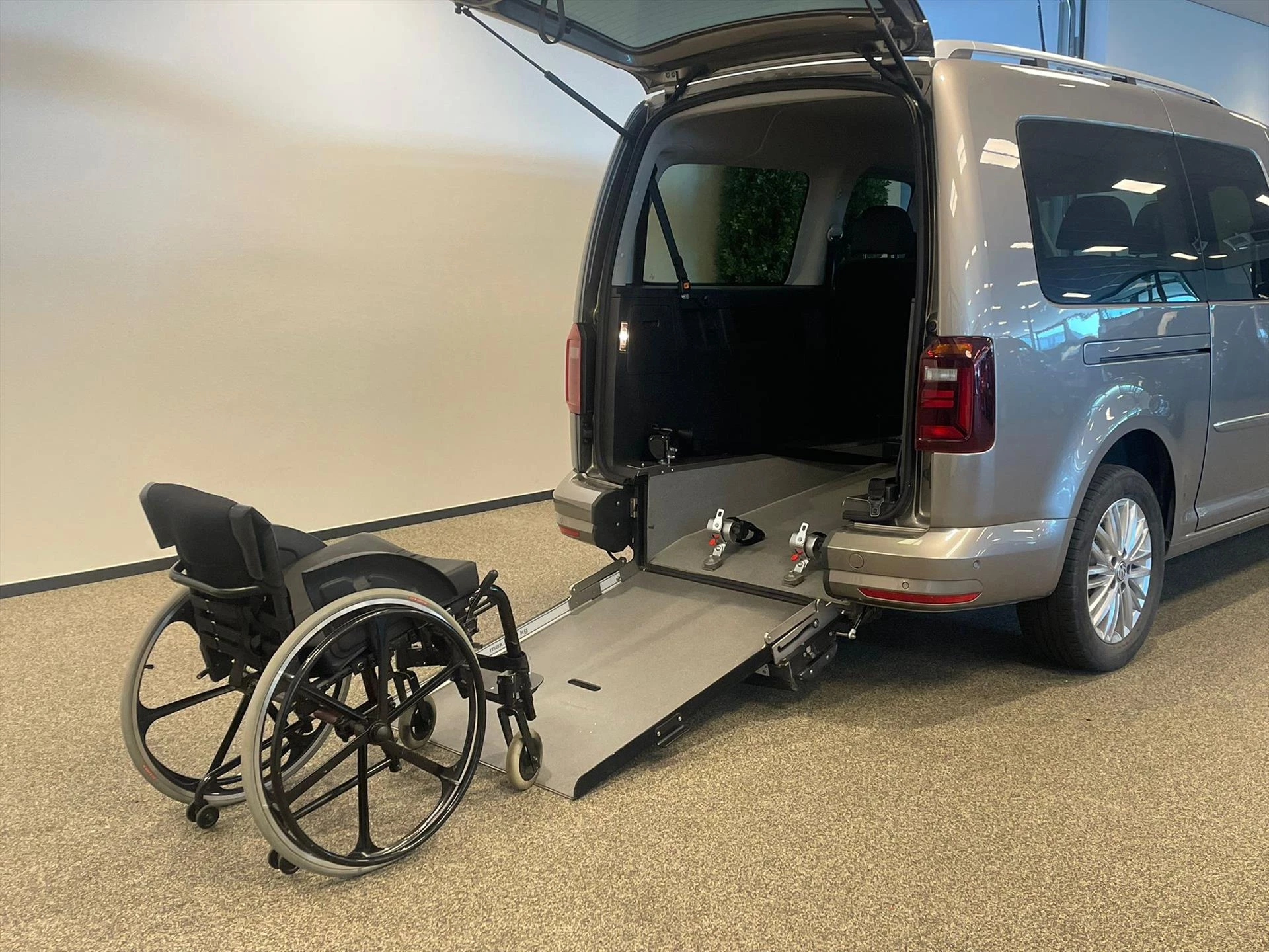 Hoofdafbeelding Volkswagen Caddy
