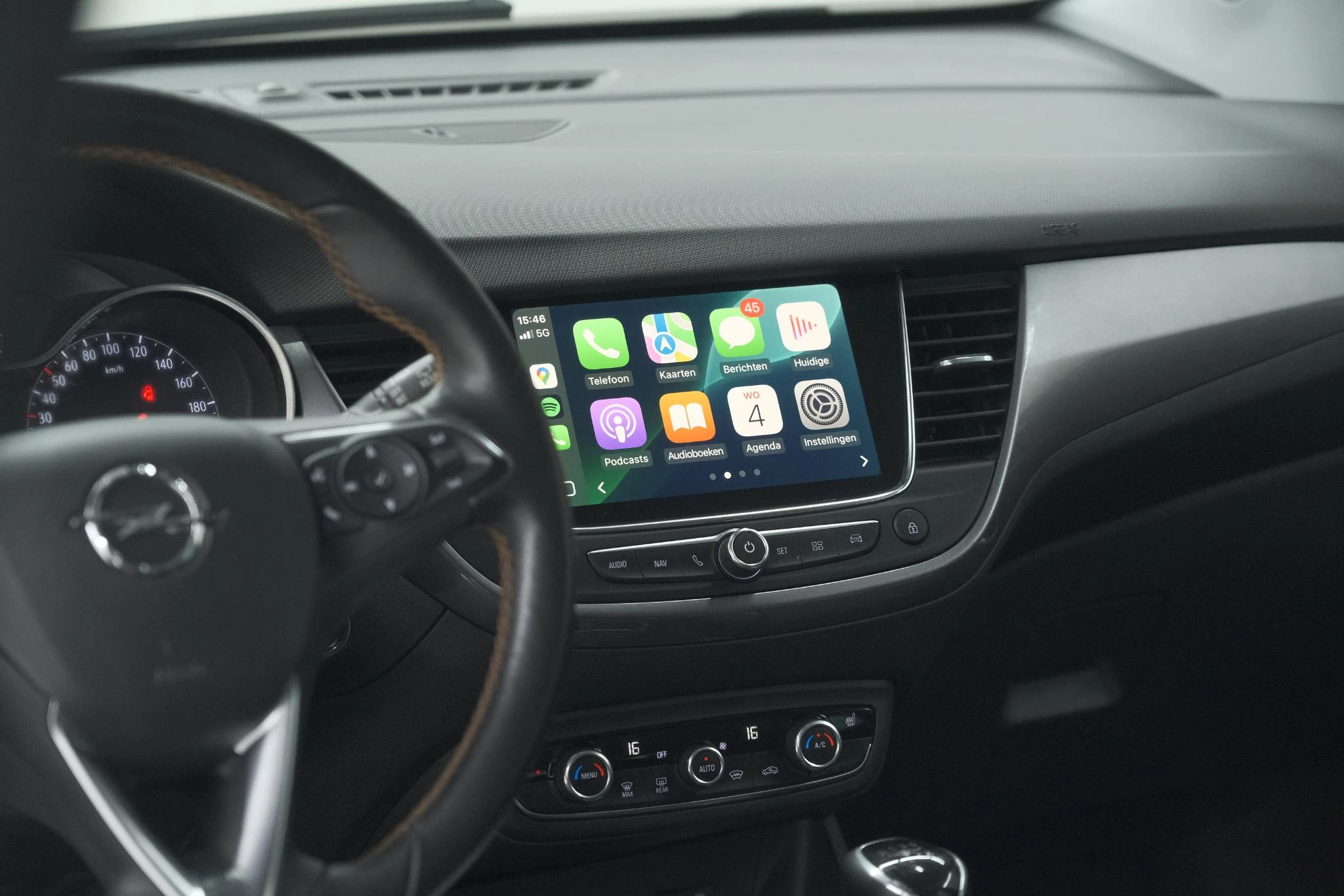 Hoofdafbeelding Opel Crossland X