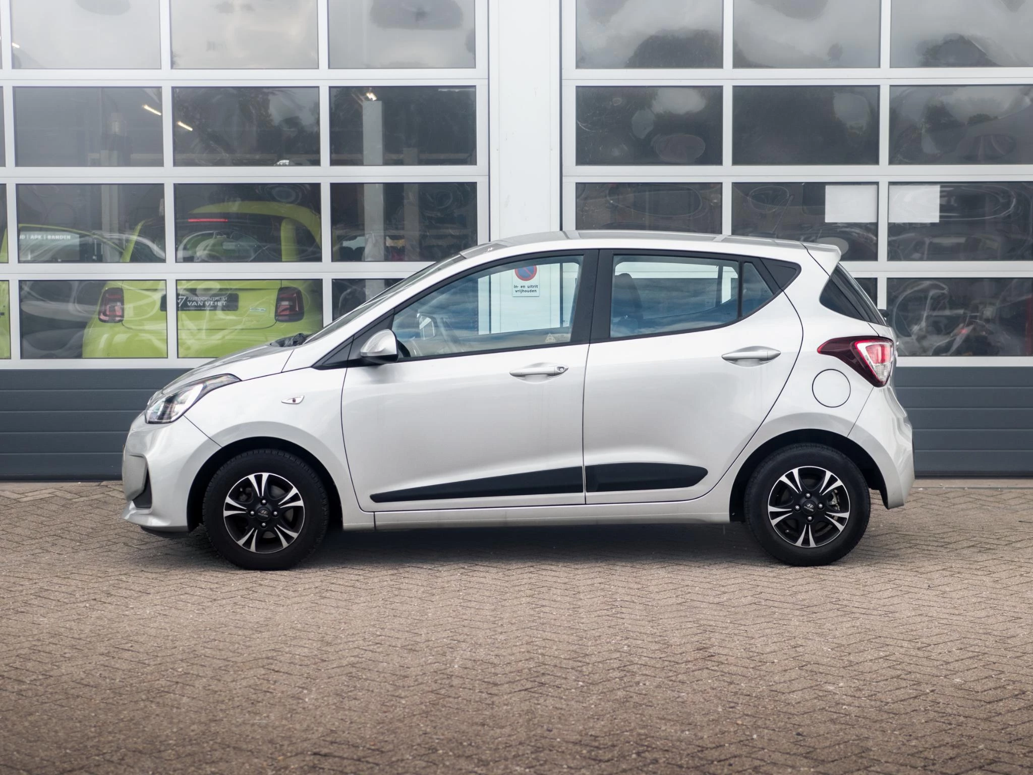 Hoofdafbeelding Hyundai i10