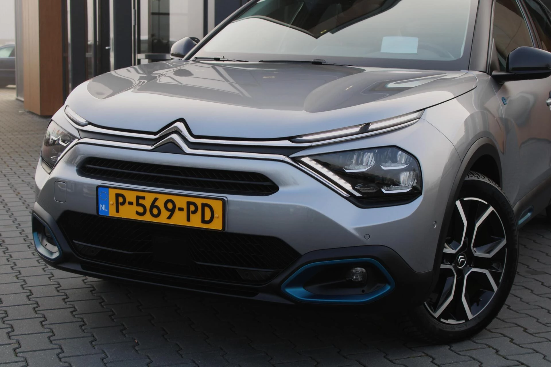 Hoofdafbeelding Citroën ë-C4