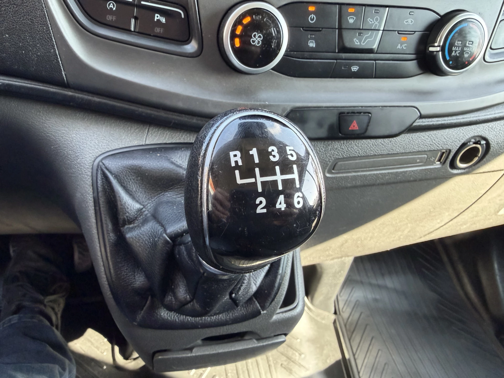 Hoofdafbeelding Ford Transit Custom