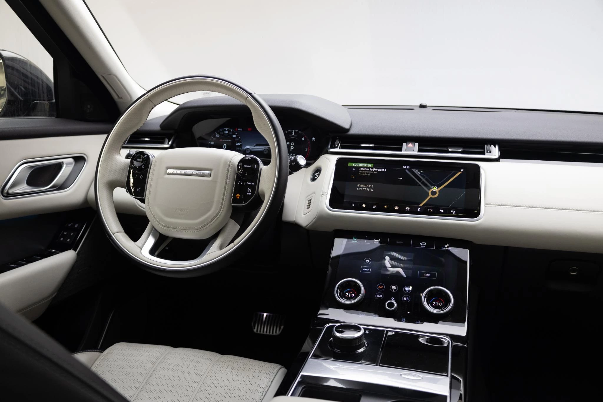 Hoofdafbeelding Land Rover Range Rover Velar