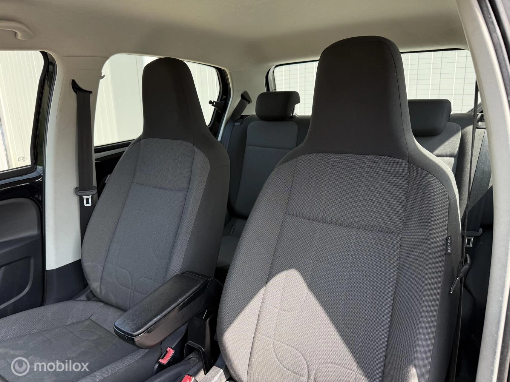 Hoofdafbeelding Volkswagen up!