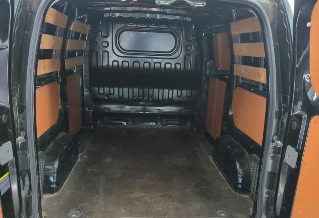 Hoofdafbeelding Nissan NV200