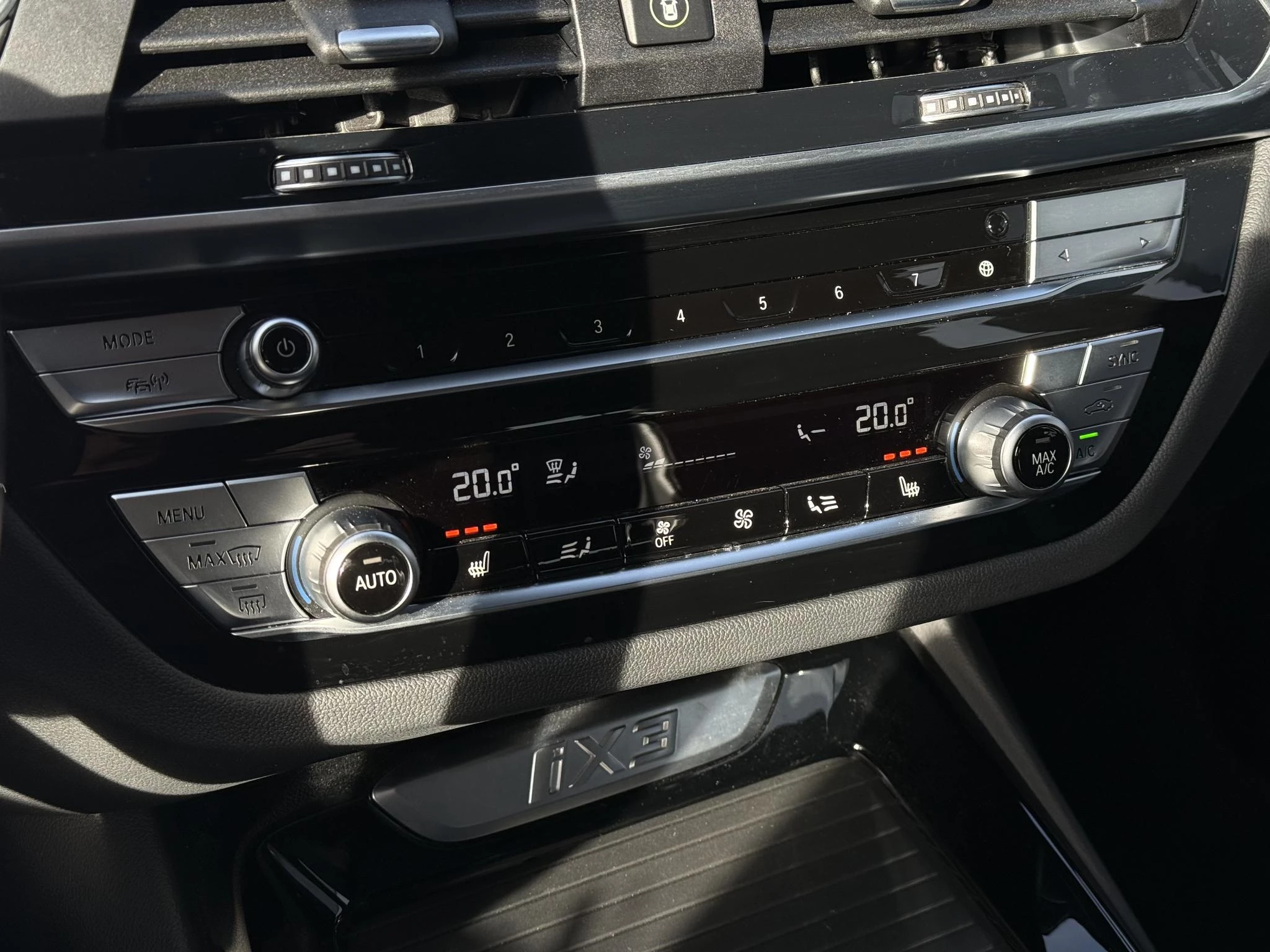 Hoofdafbeelding BMW iX3