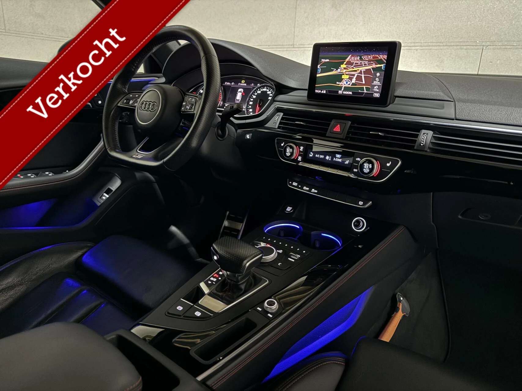 Hoofdafbeelding Audi A4