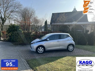 Nette sportieve Toyota Aygo 1.0 VVT-i x-play 5Drs. Bj 2015.
