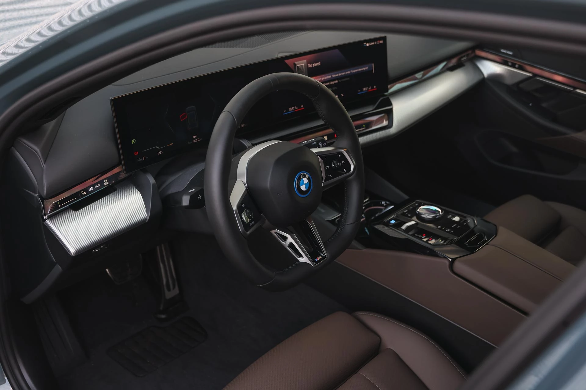 Hoofdafbeelding BMW i5