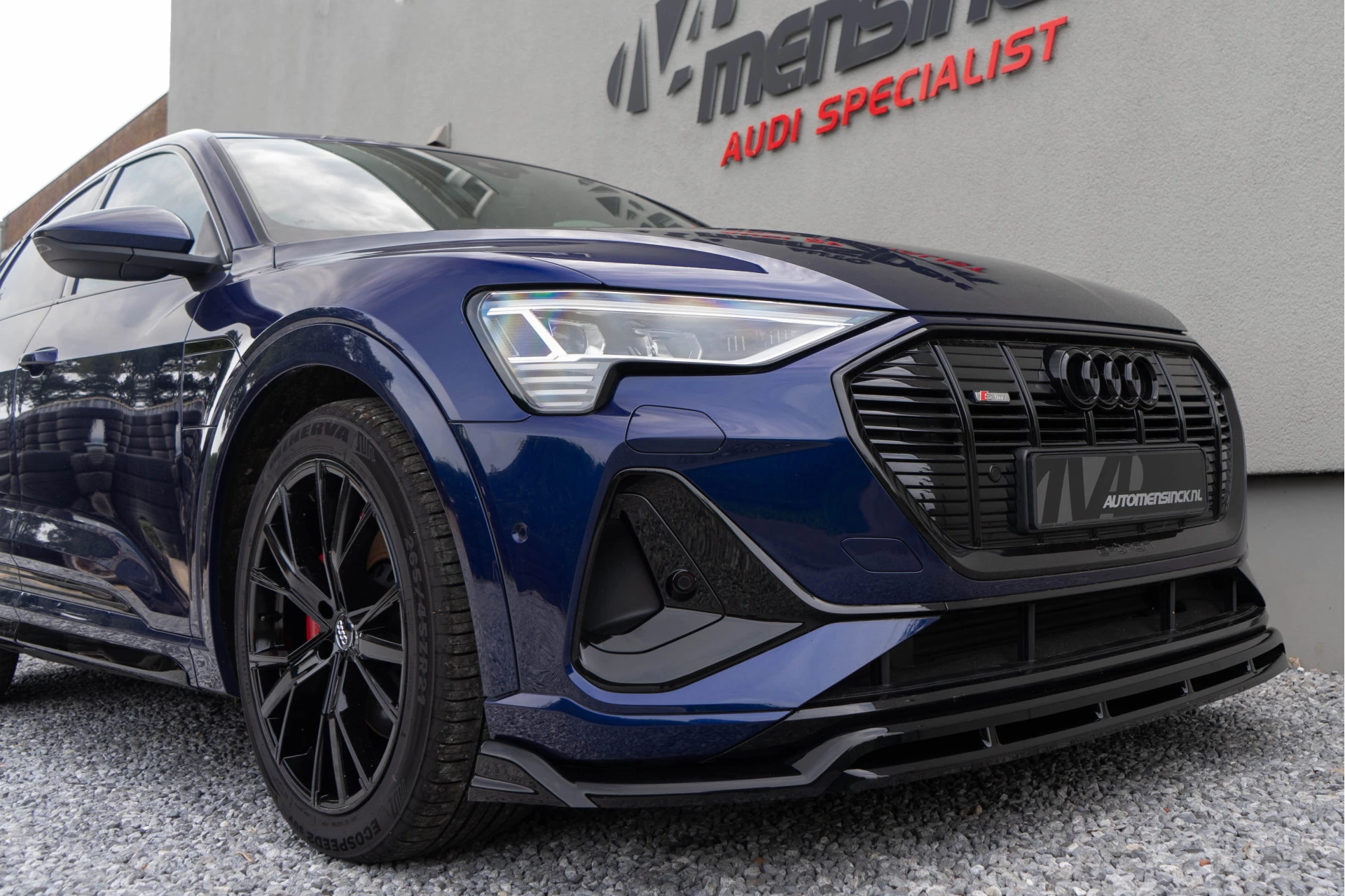 Hoofdafbeelding Audi e-tron