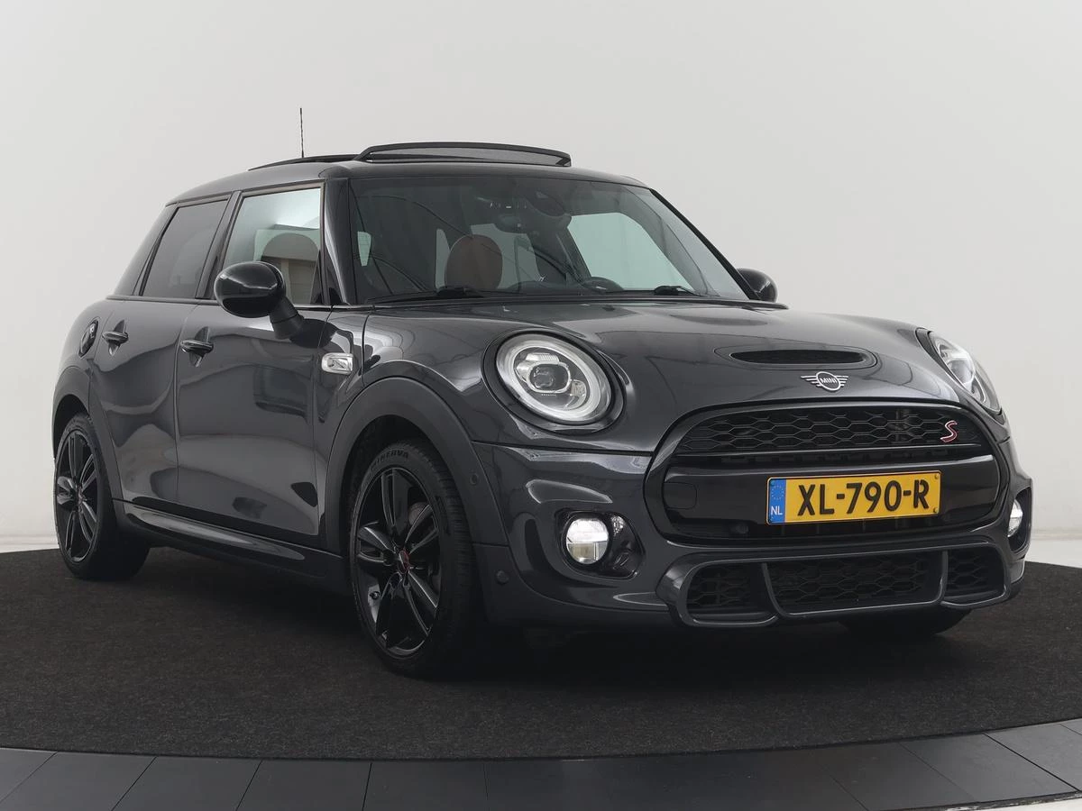 Hoofdafbeelding MINI 5-deurs