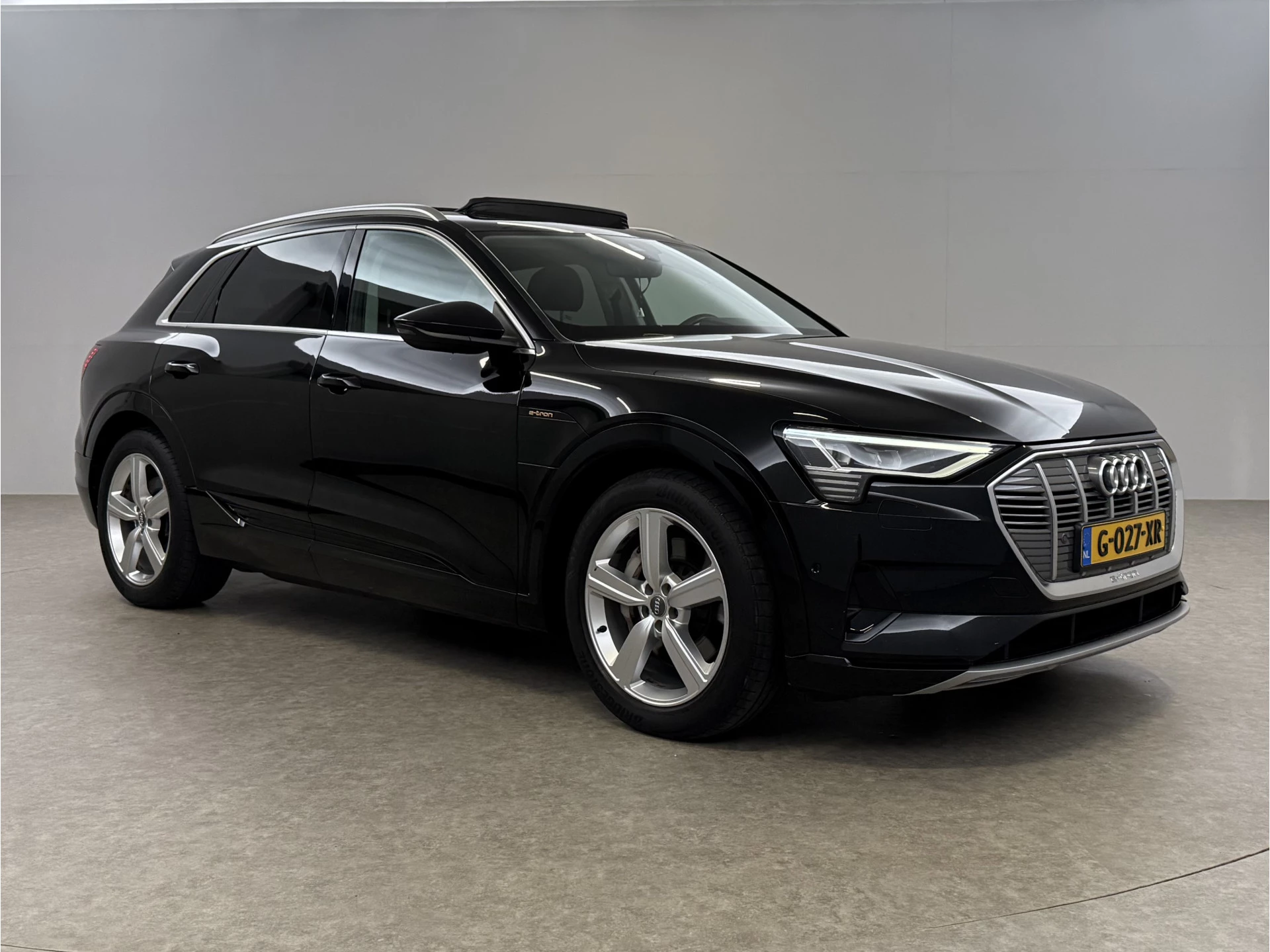 Hoofdafbeelding Audi e-tron