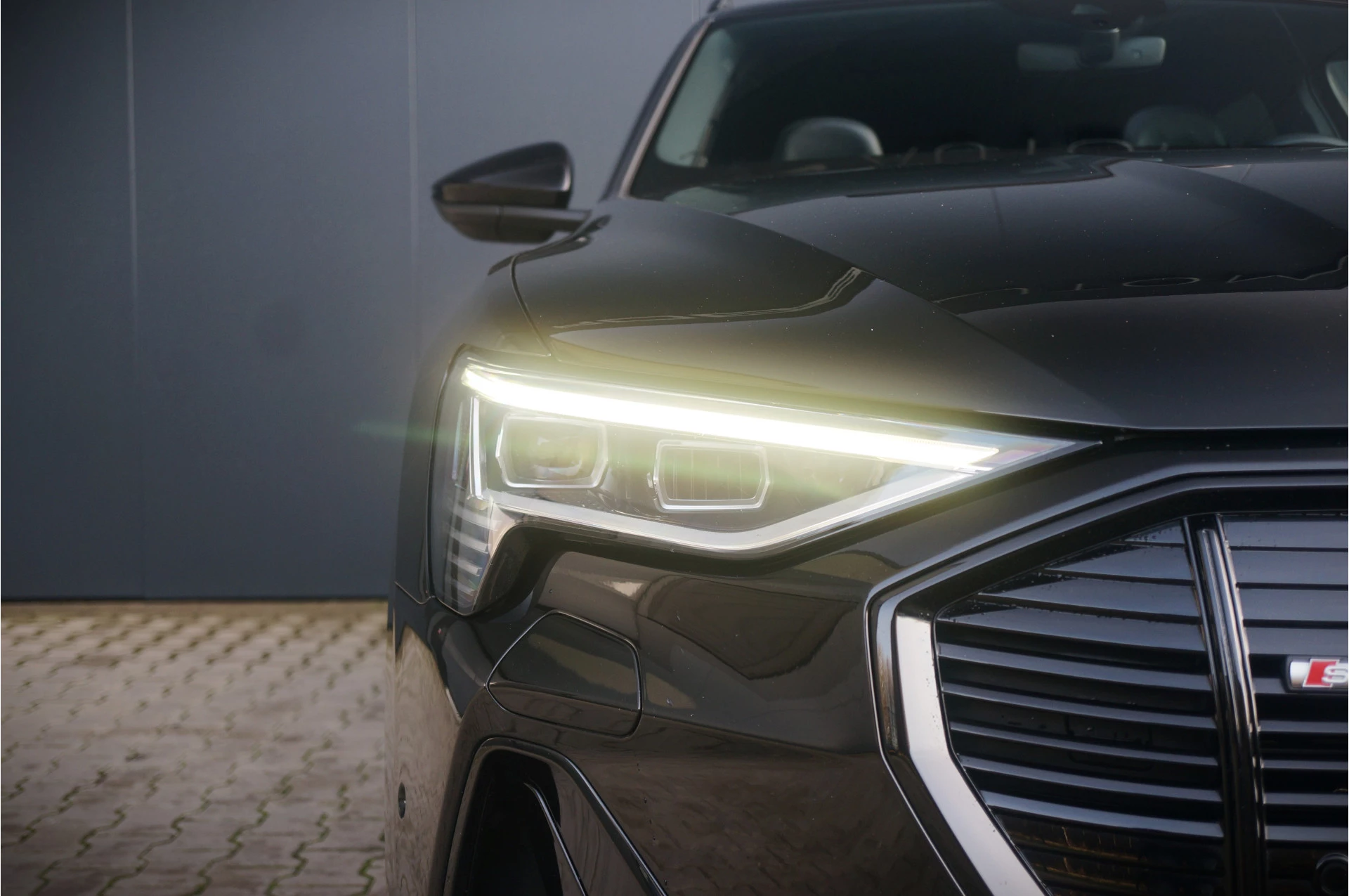 Hoofdafbeelding Audi e-tron