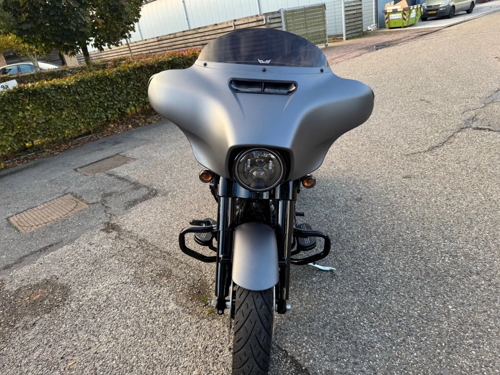 Hoofdafbeelding Harley-Davidson Street Glide