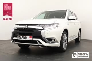 Mitsubishi Outlander BWJ 2019 2.4 135 PK PHEV Intense APPLE CARPLAY / ANDROID AUTO / CAMERA / KEYLESS ENTRY + START / CLIMA / NAVI / CRUISE / BLUETOOTH / PDC / LMV 18 INCH / ISOFIX