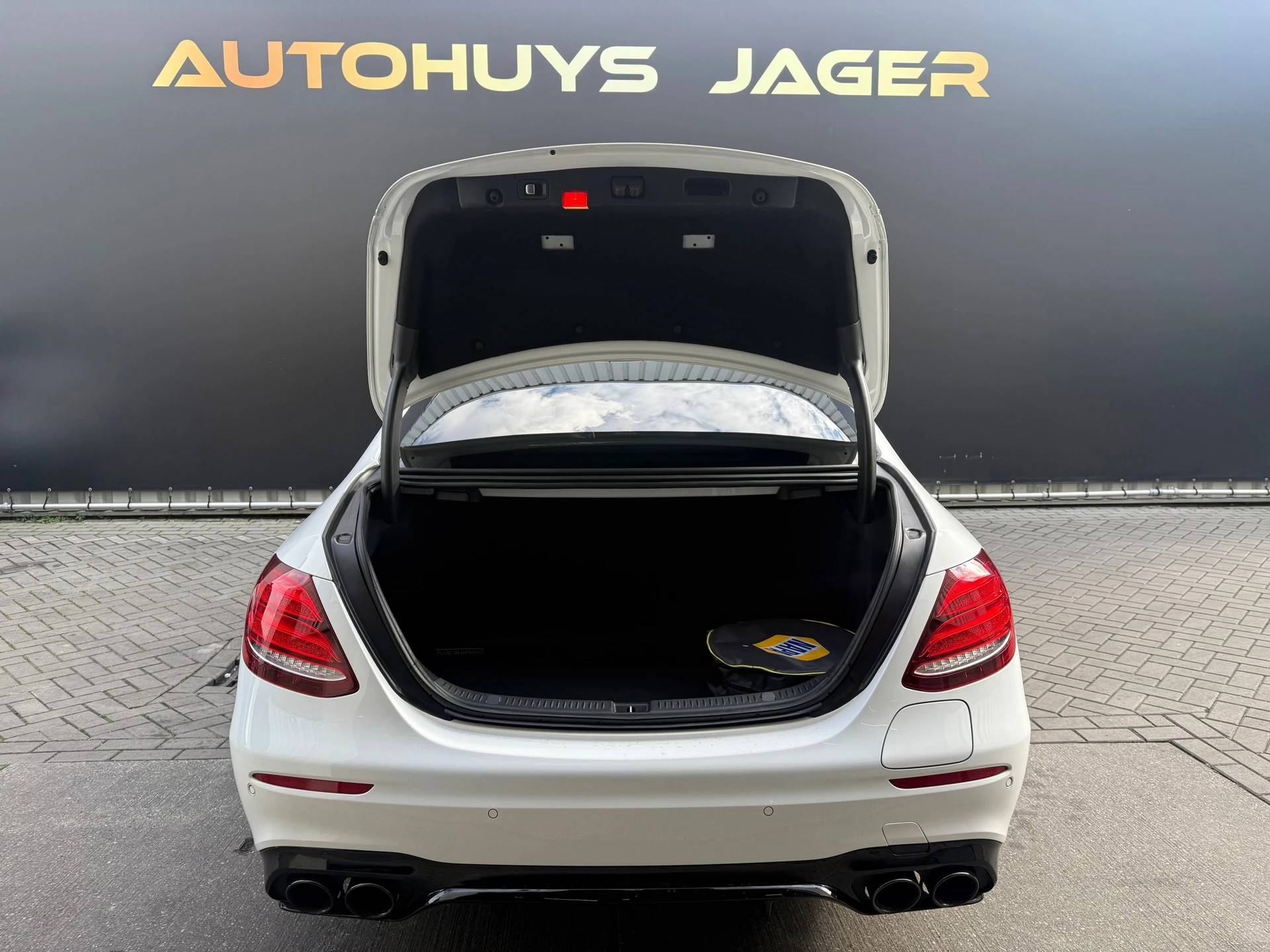 Hoofdafbeelding Mercedes-Benz E-Klasse