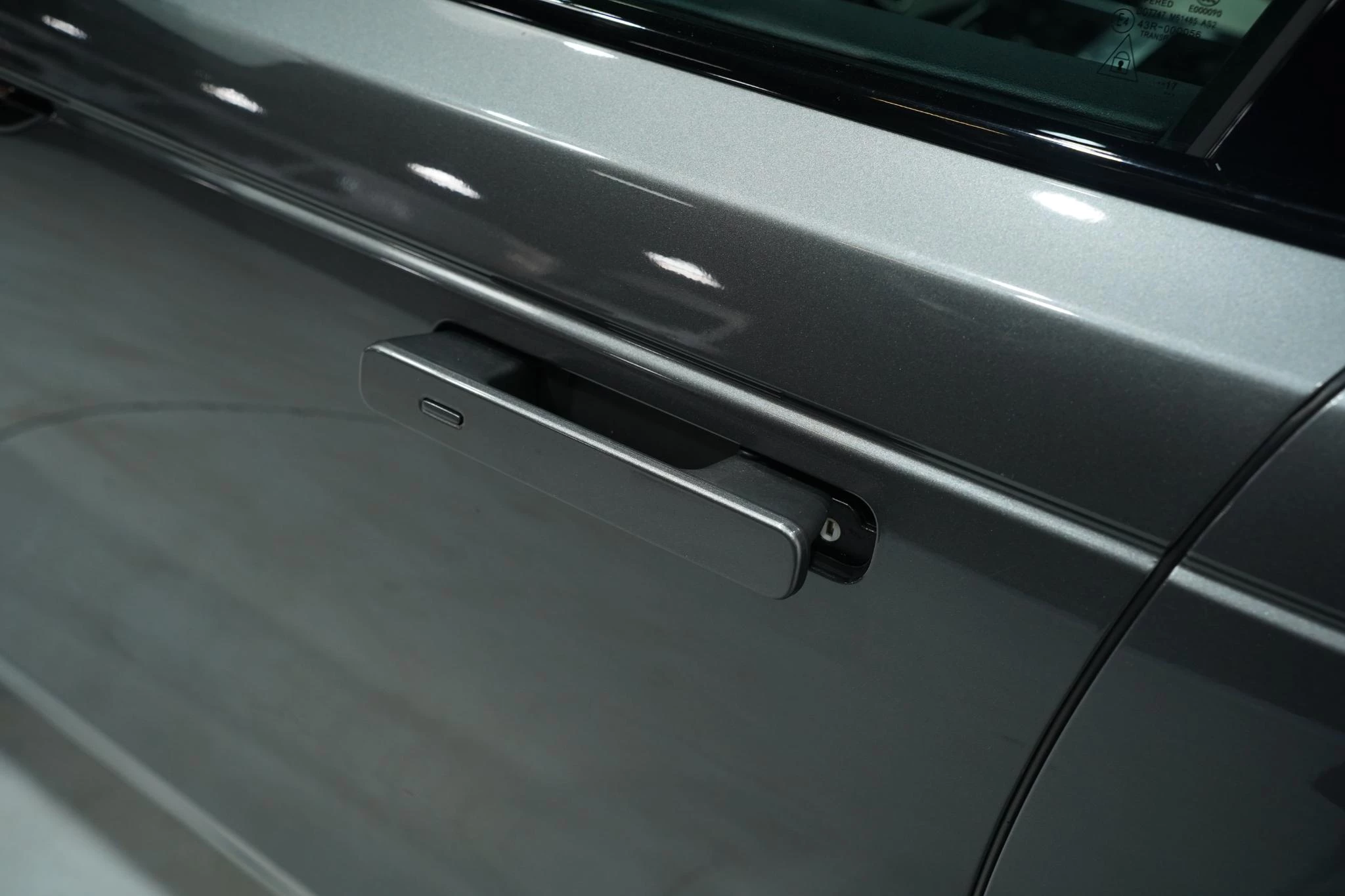 Hoofdafbeelding Land Rover Range Rover Velar