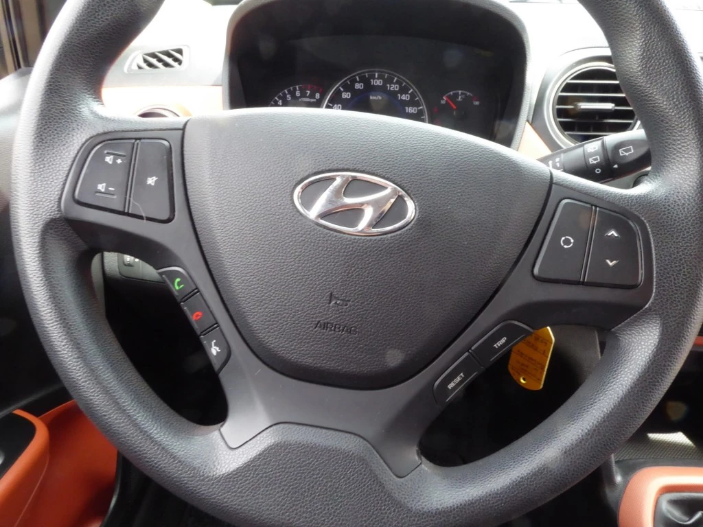 Hoofdafbeelding Hyundai i10