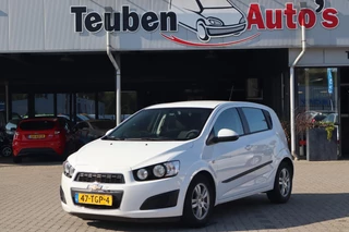 Hoofdafbeelding Chevrolet Aveo Chevrolet Aveo 1.2 LT Cruise control, Airco, Lichtmetalen wielen, Trekhaak