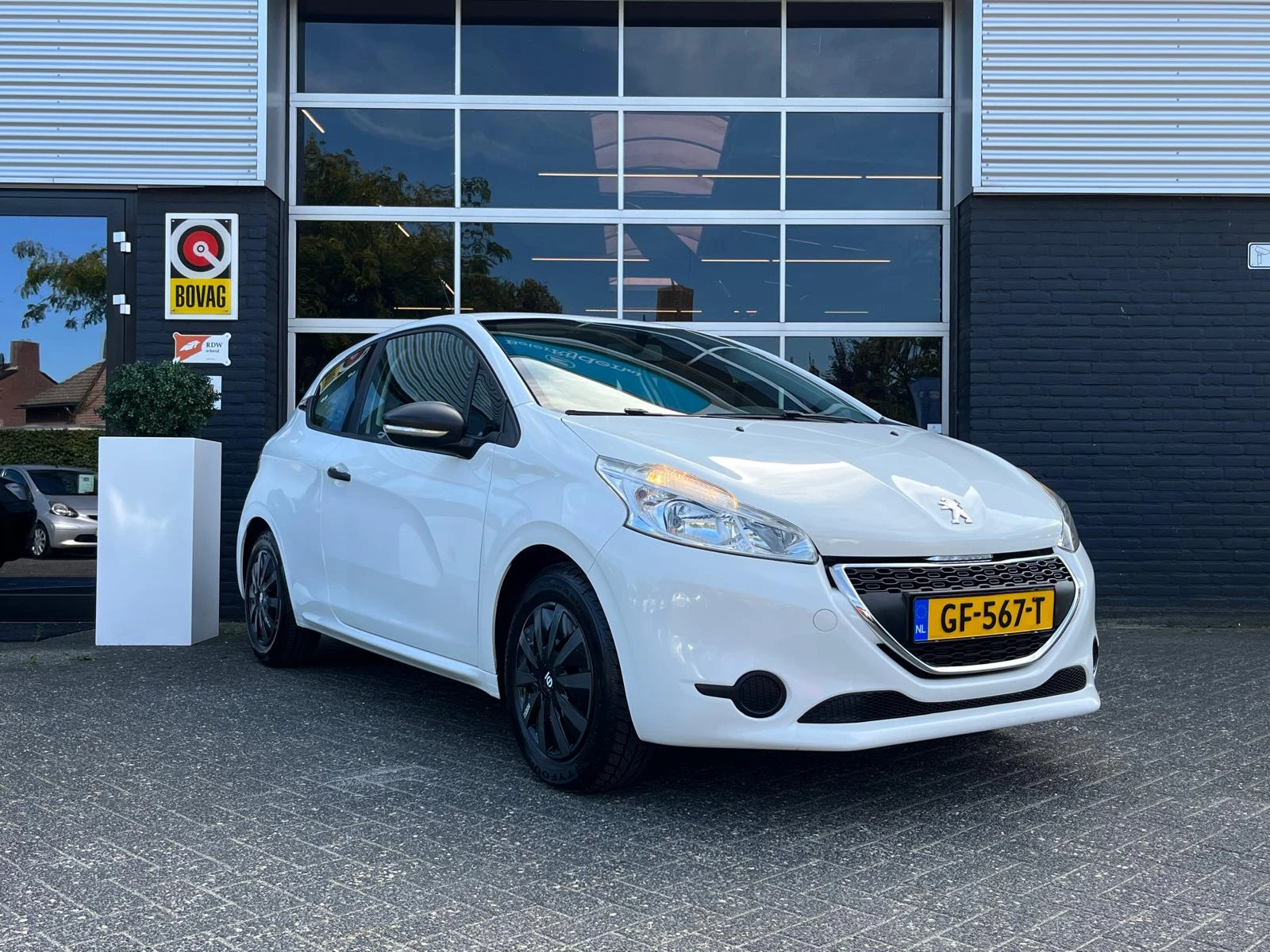 Hoofdafbeelding Peugeot 208