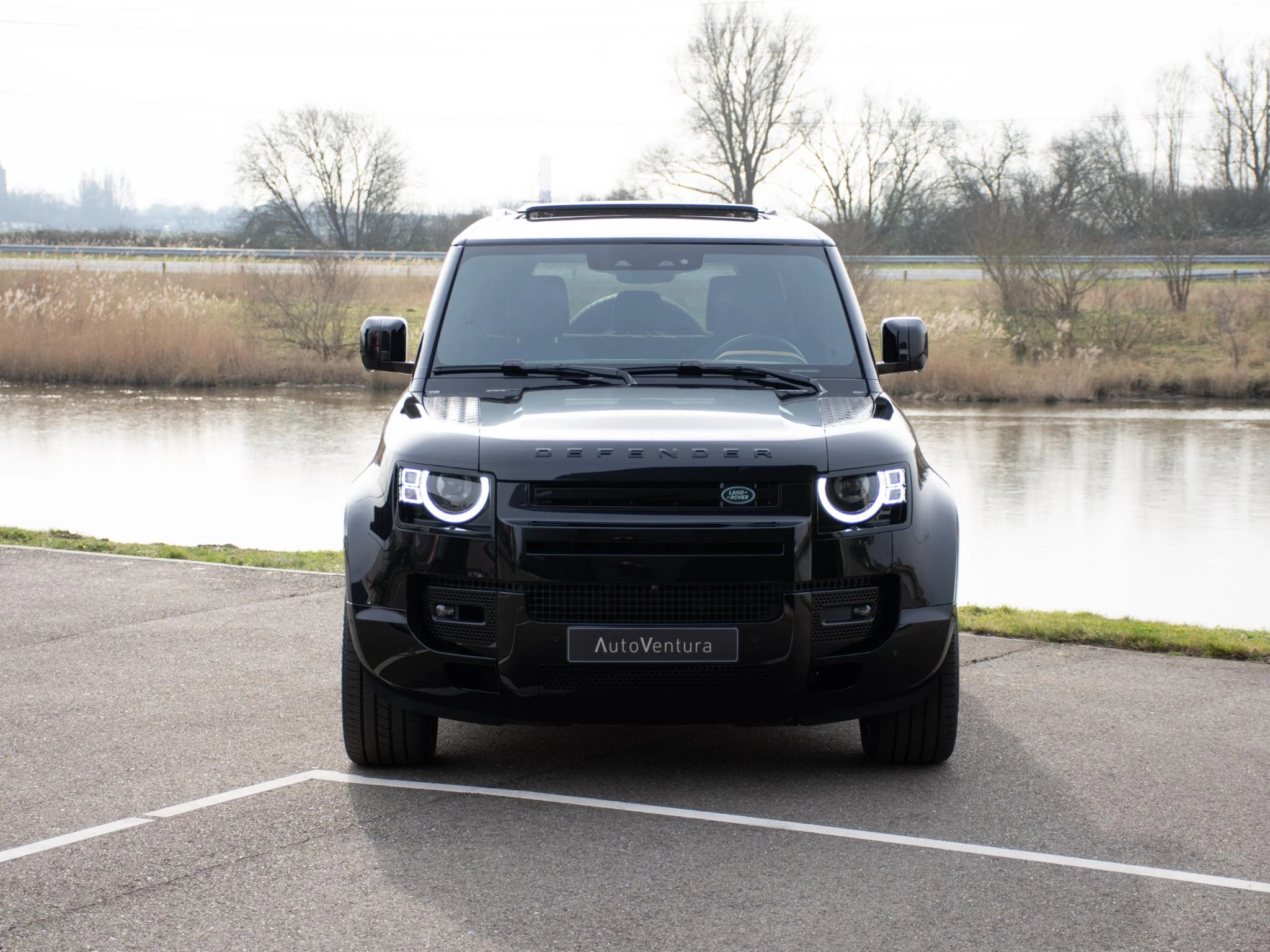 Hoofdafbeelding Land Rover Defender