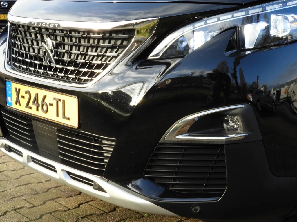 Hoofdafbeelding Peugeot 5008