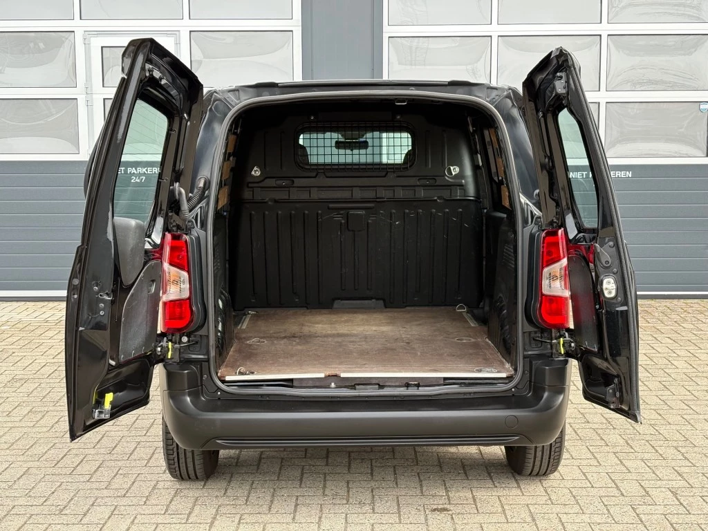 Hoofdafbeelding Peugeot Partner