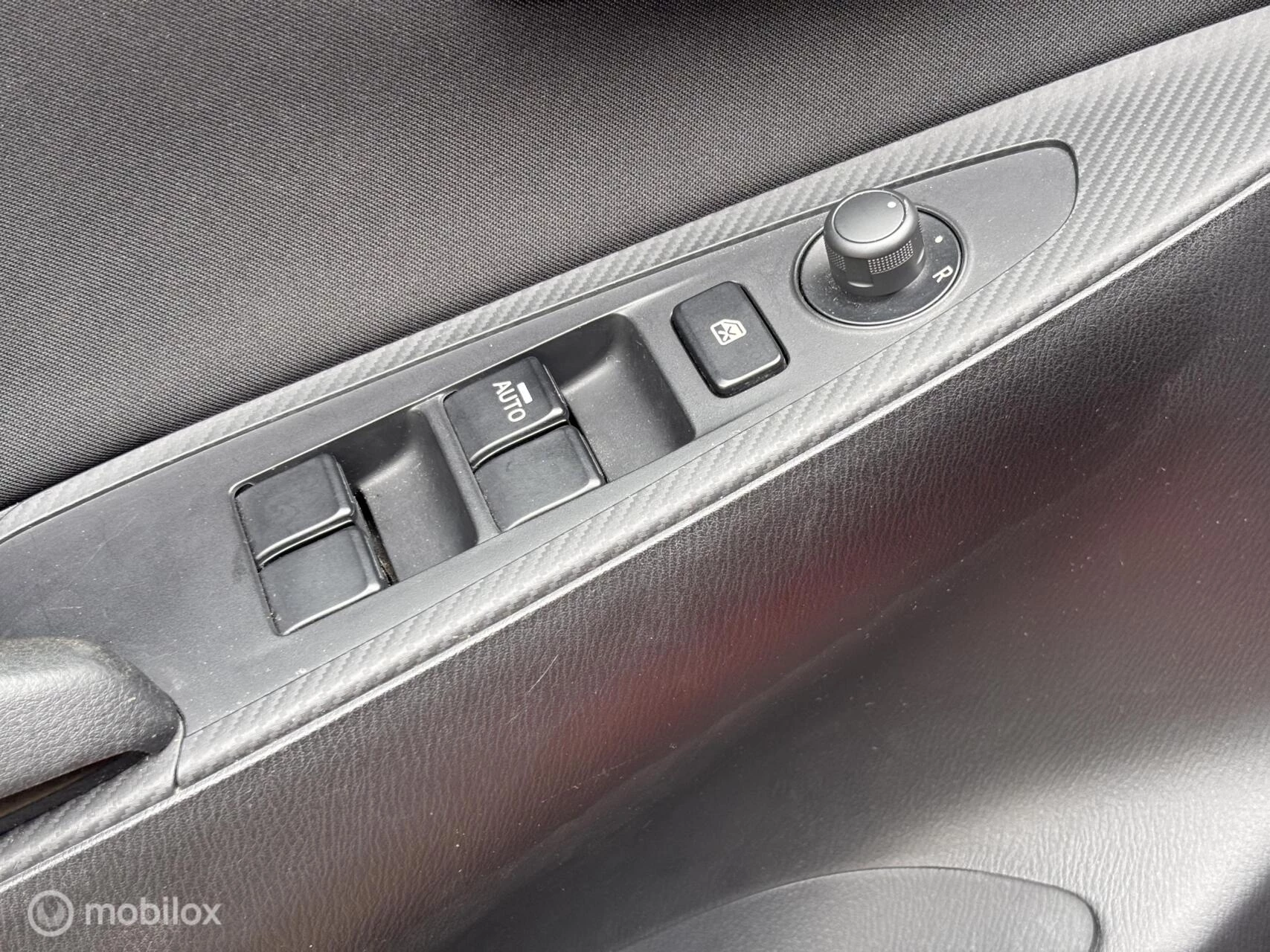 Hoofdafbeelding Mazda 2