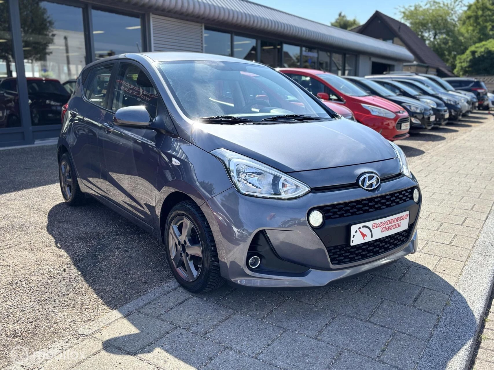 Hoofdafbeelding Hyundai i10