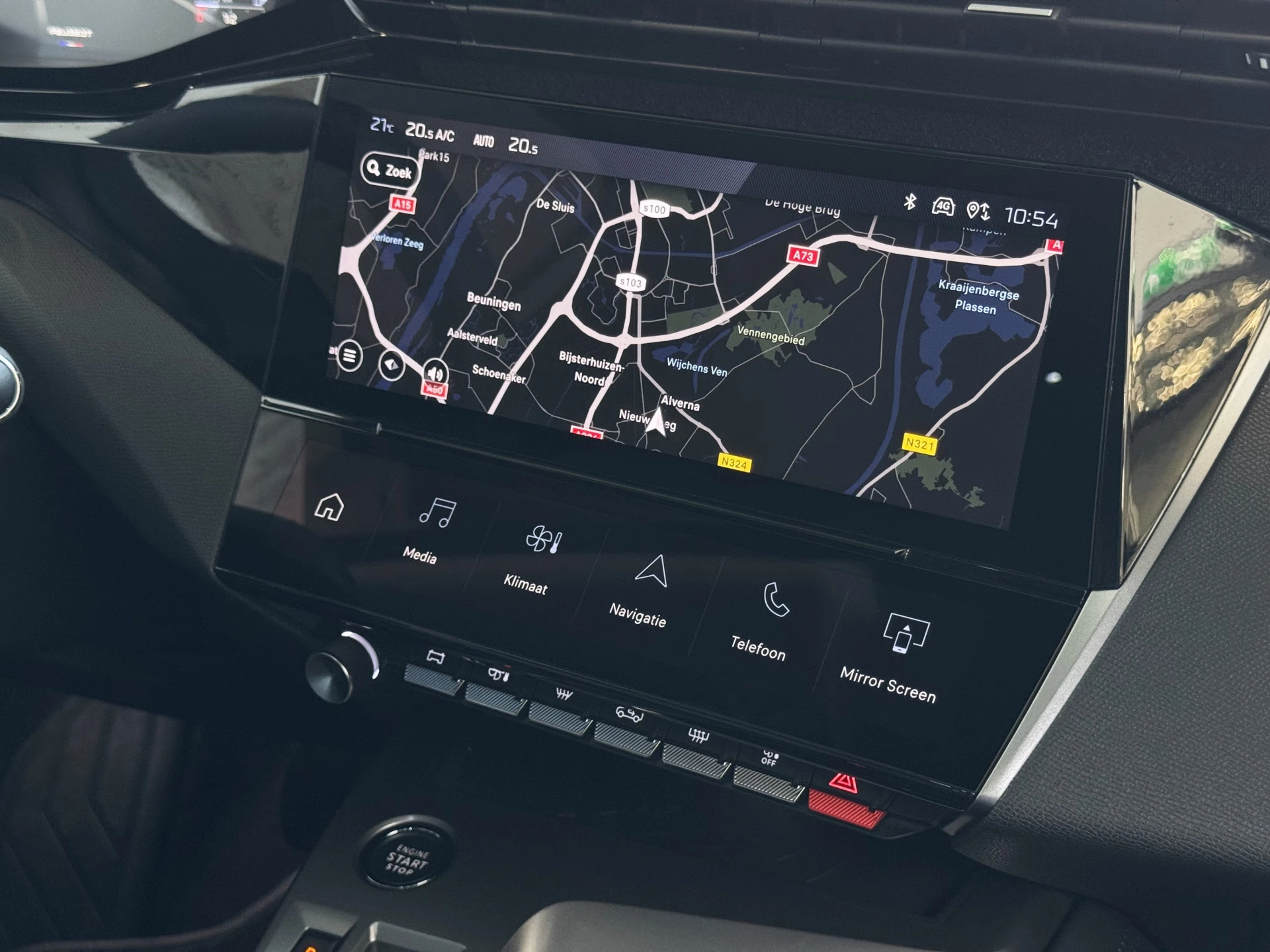 Hoofdafbeelding Peugeot 408