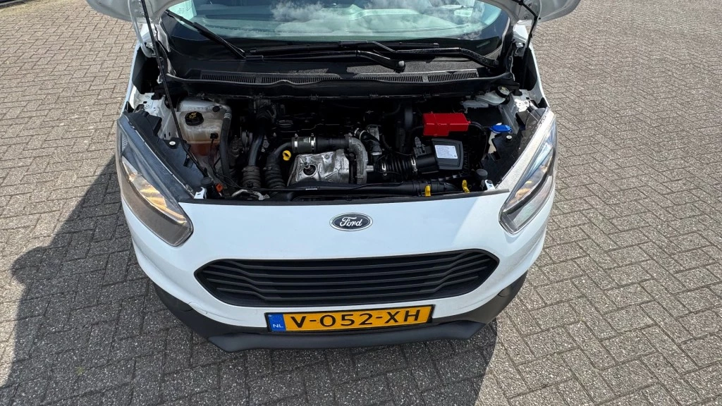 Hoofdafbeelding Ford Transit Courier