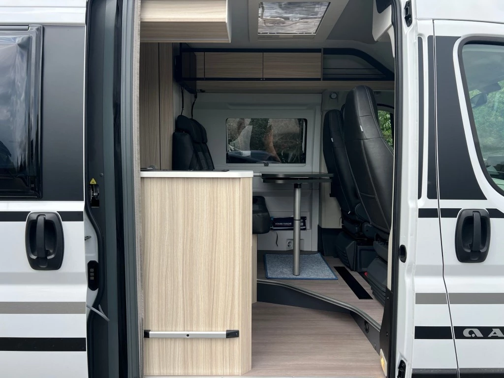 Hoofdafbeelding Adria Twin Axess 640 Sl