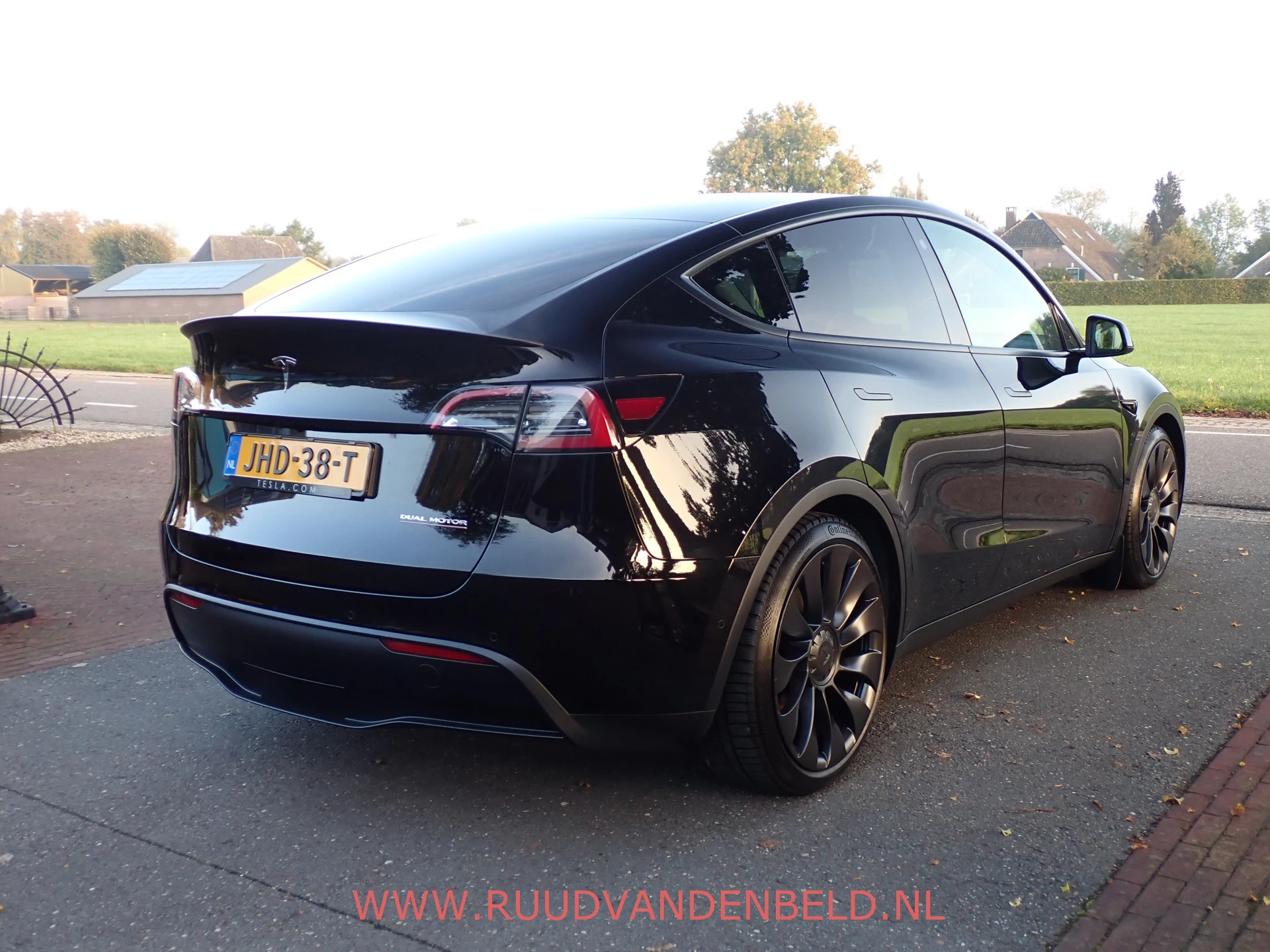 Hoofdafbeelding Tesla Model Y