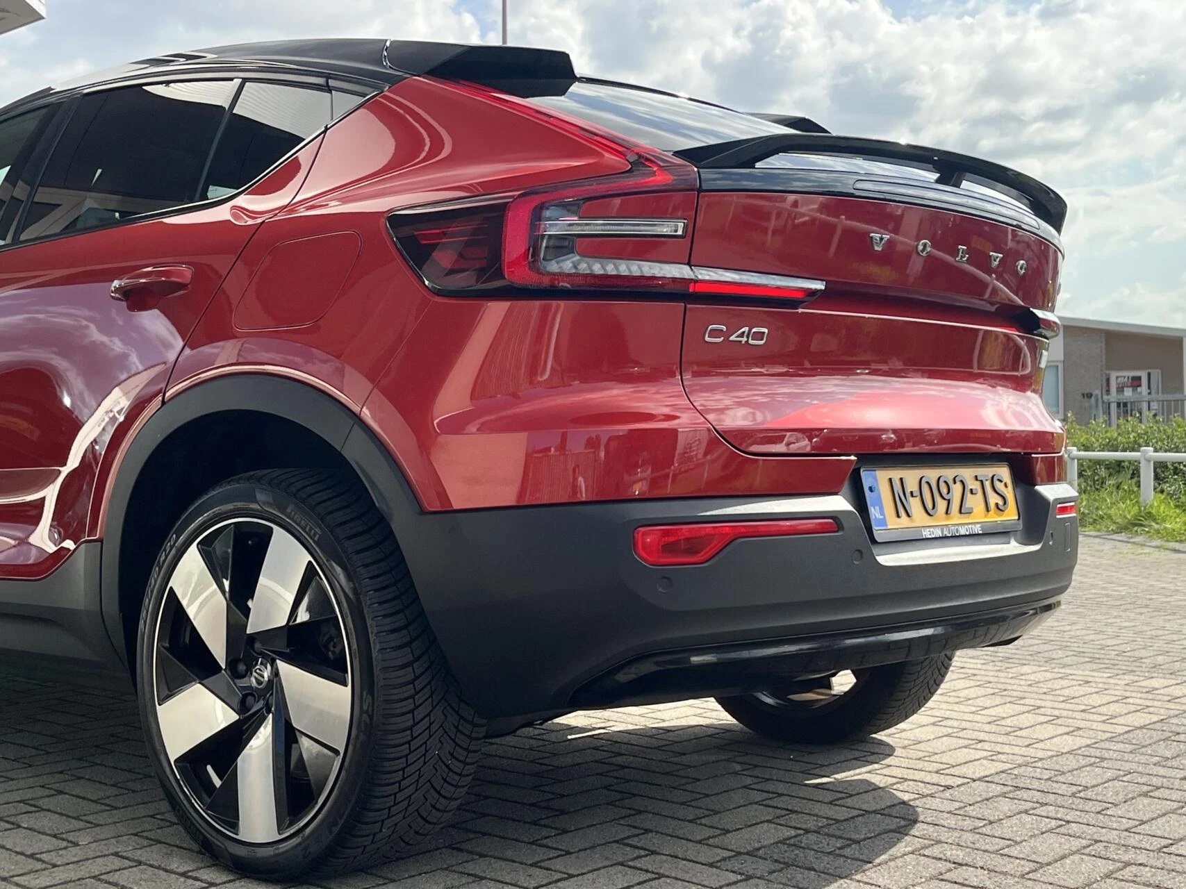 Hoofdafbeelding Volvo C40