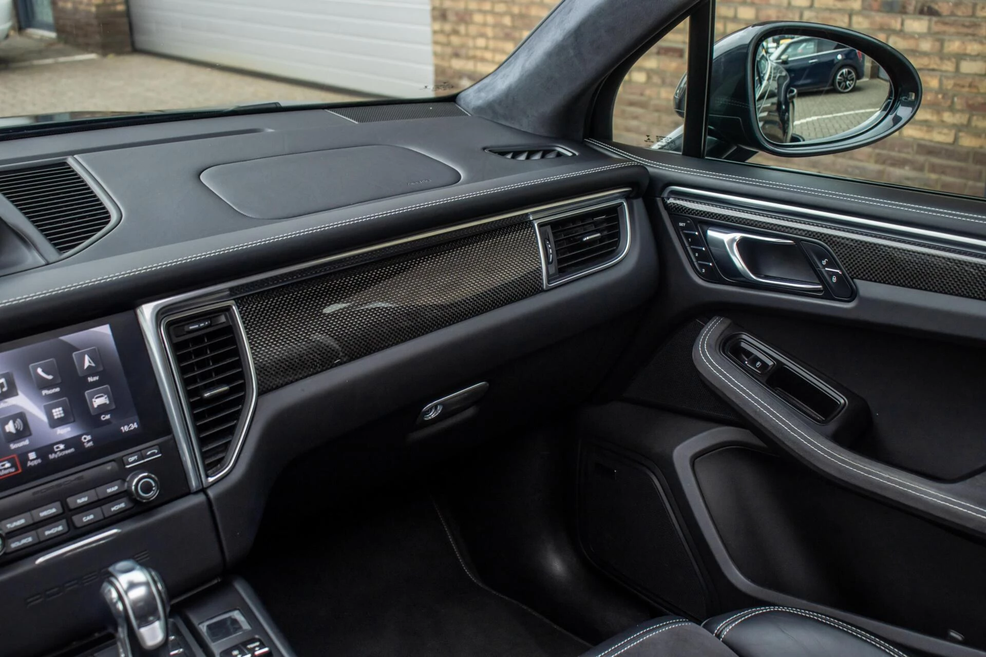 Hoofdafbeelding Porsche Macan