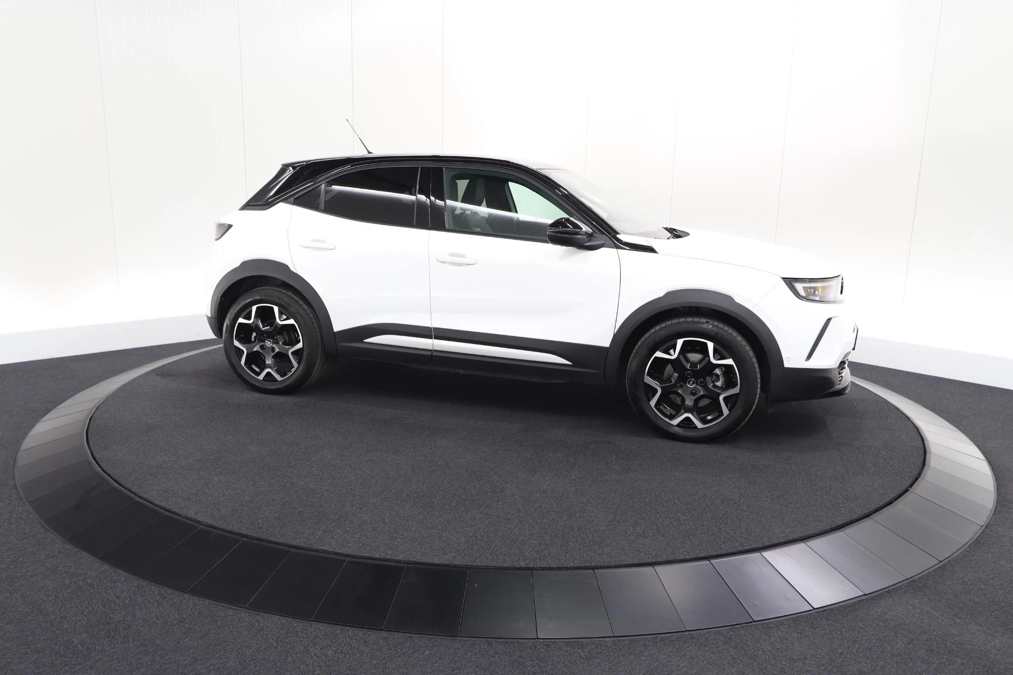 Hoofdafbeelding Opel Mokka-e