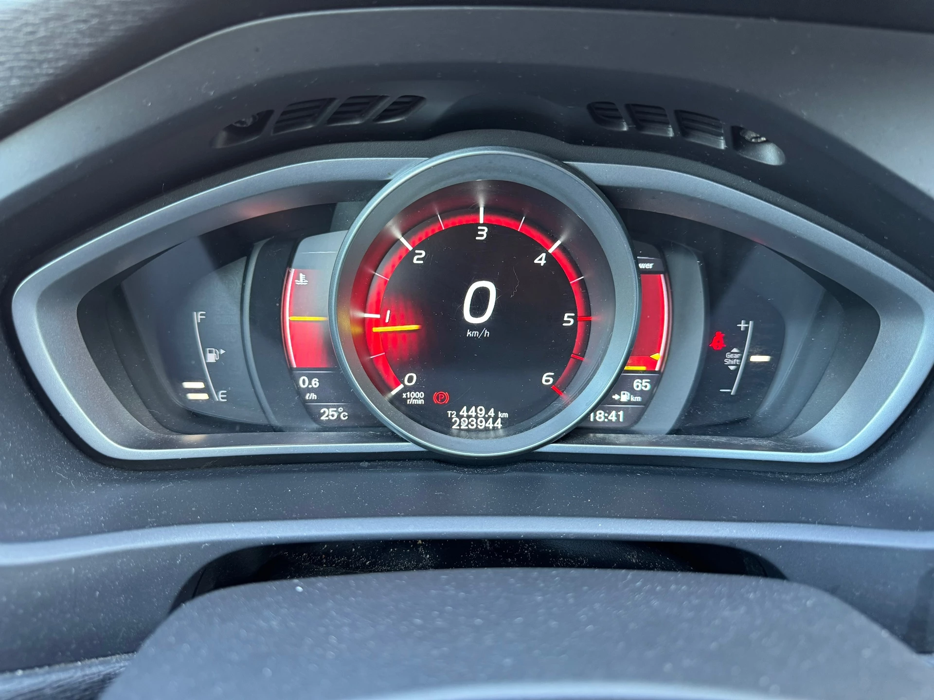 Hoofdafbeelding Volvo V40