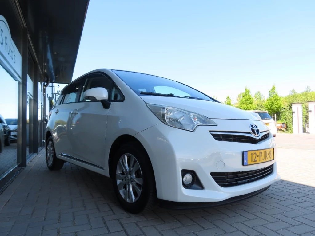Hoofdafbeelding Toyota Verso-S