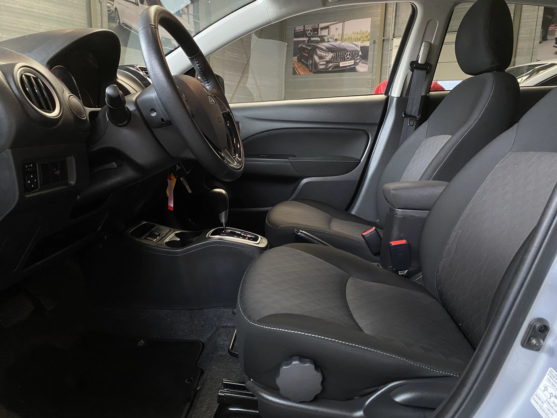 Hoofdafbeelding Mitsubishi Space Star