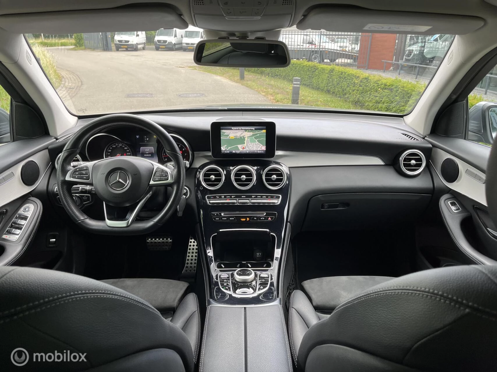 Hoofdafbeelding Mercedes-Benz GLC