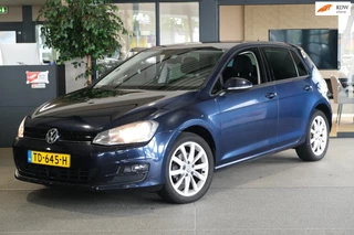Volkswagen Golf 1.2 TSI Highline Navi Cam Cruise Keyless Pdc