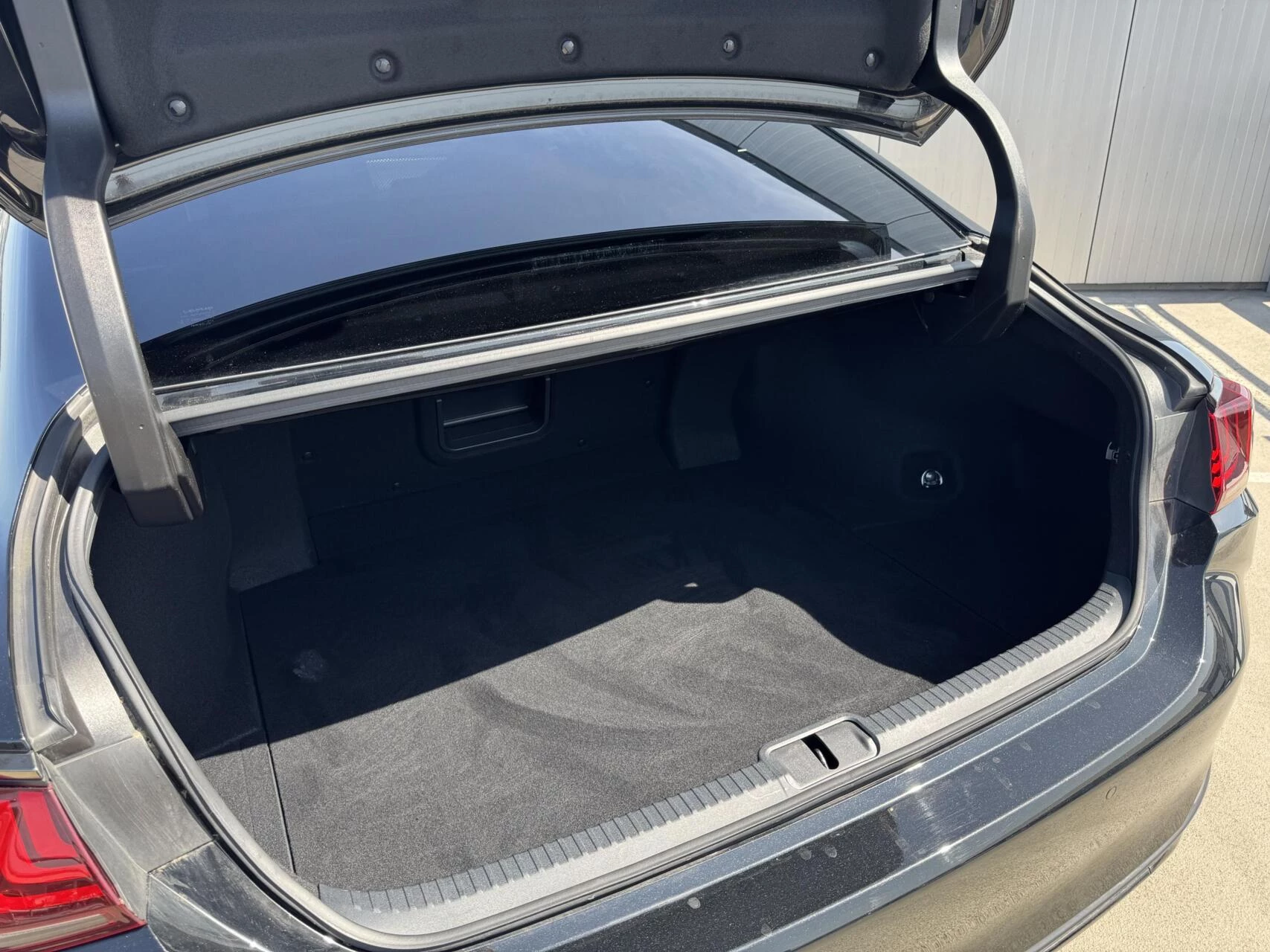 Hoofdafbeelding Lexus ES