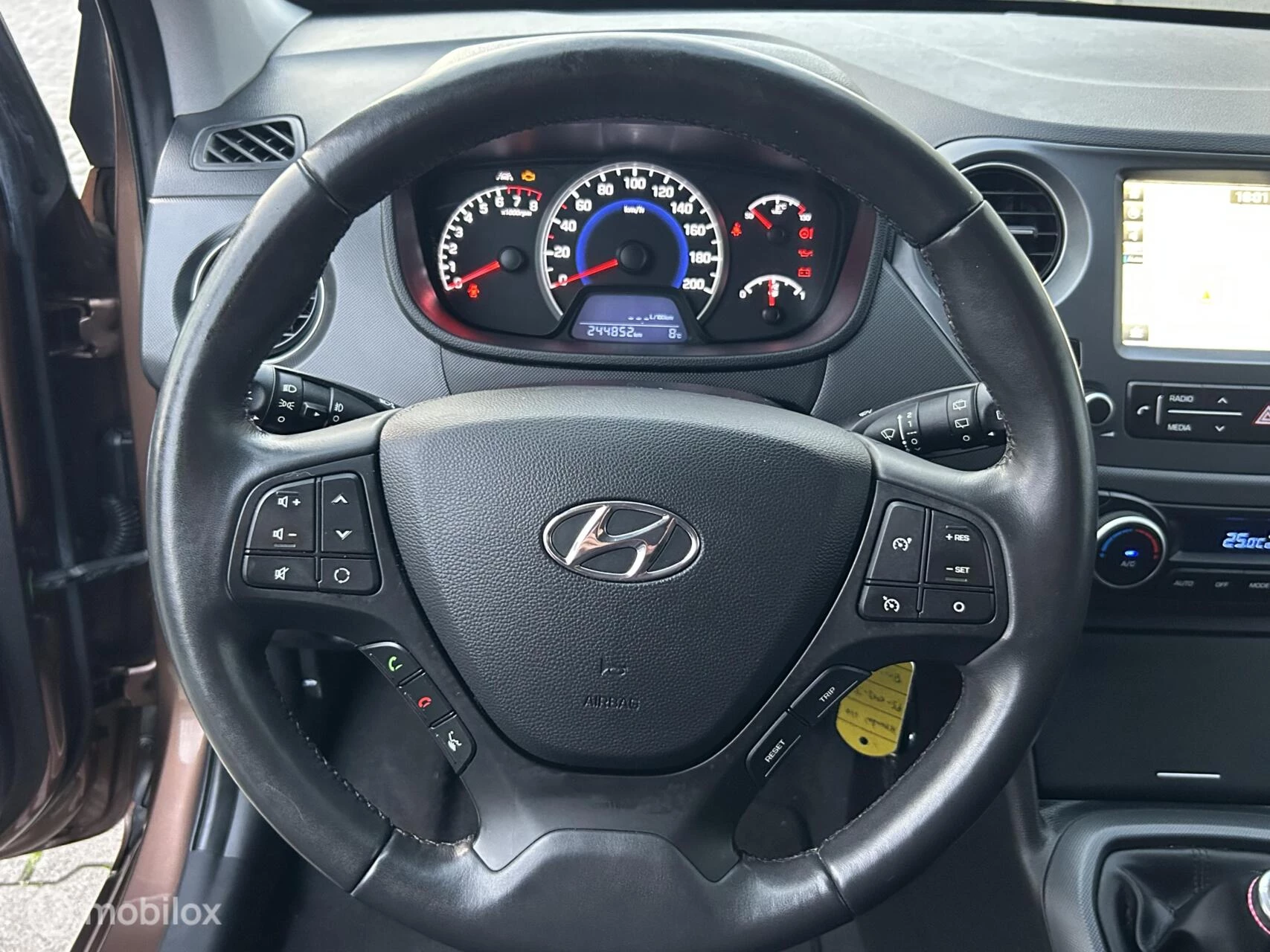 Hoofdafbeelding Hyundai i10