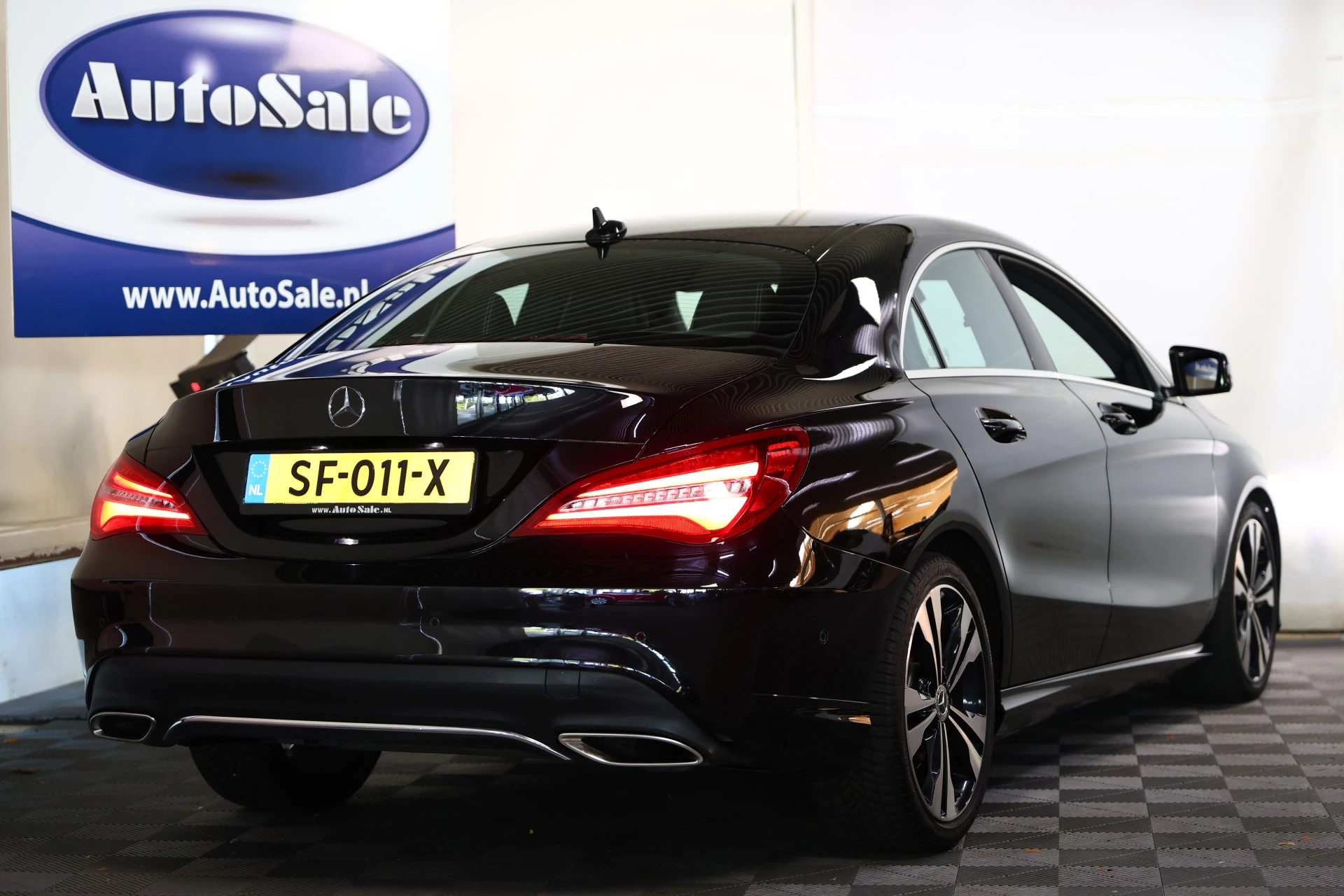 Hoofdafbeelding Mercedes-Benz CLA